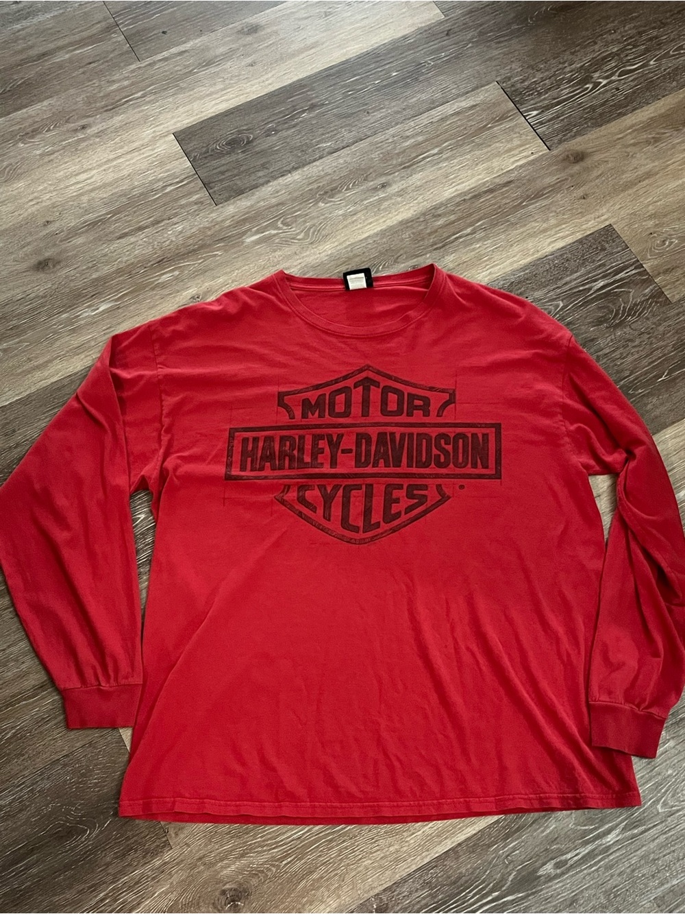 Harley Davidson Long Sleeve Shirt XL Red Bar & Shield Graphic Blackbridge
